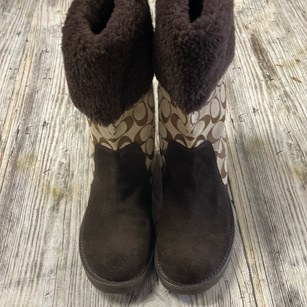 Coach boots